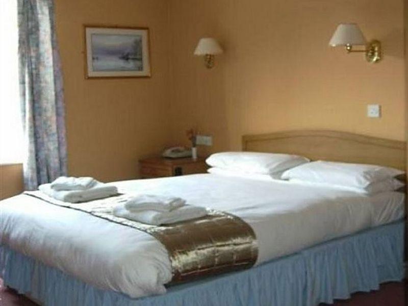 The Wensum Lodge Hotel Факенхем Экстерьер фото
